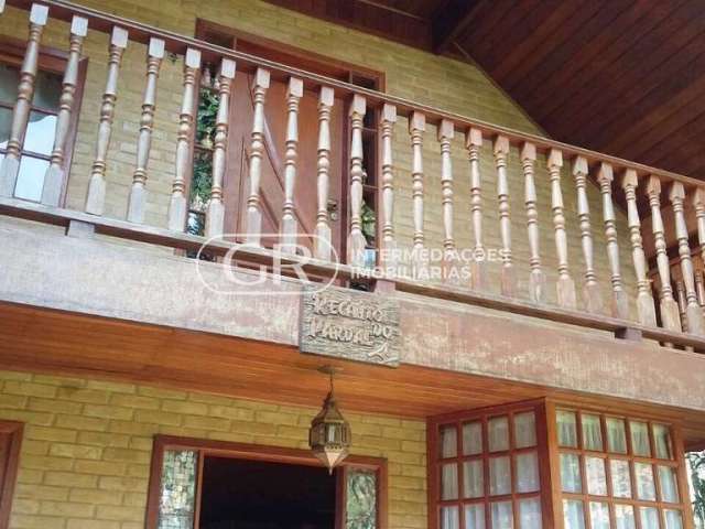 Casa com 3 quartos à venda na Zona Rural, Itatiaia , 124 m2 por R$ 750.000