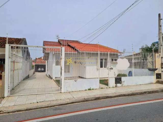 Casa com 5 dormitórios à venda, 183 m² por R$ 899.000,00 - Barreiros - São José/SC