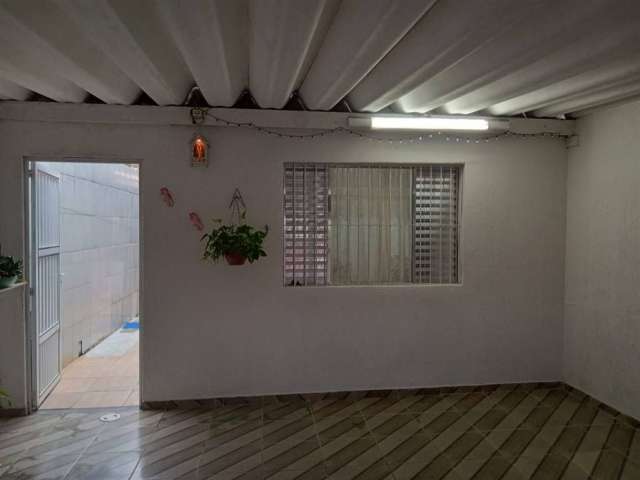 Linda casa a venda na vila tupi, 100 ms do mar, rua tamoios,  aceita permuta  c/ apto de 1 dorm., com elevador