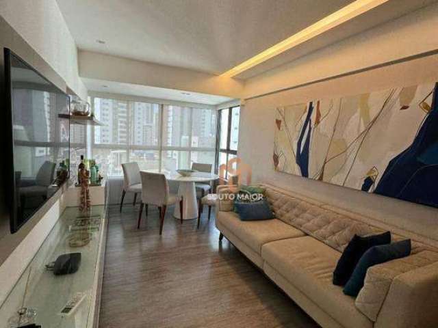 Apartamento com 2 dormitórios à venda, 55 m² por R$ 700.000 - Pina - Recife/PE