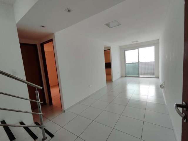 Cobertura com 4 Quartos / 3 Suítes, 154 m² - Venda por R$ 890.000 - Jardim Oceania - João Pessoa/PB