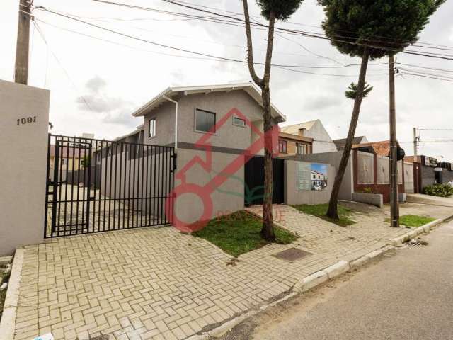 Casa em condomínio fechado com 2 quartos para alugar na Rua Salomão Elias Feder, 1091, Uberaba, Curitiba por R$ 2.500