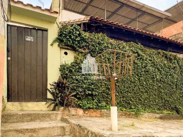 Casa à venda no bairro Santo Antônio da Prata - Belford Roxo/RJ