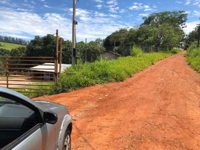 Fazenda à venda no Barreiro, Bragança Paulista  por R$ 300.000