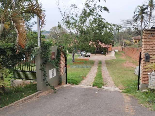 zaQmachado - CHACARA RESIDENCIAL (LOCAÇÃO)