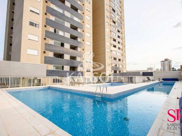 Apartamento no Ed. Sylvio Kissula, região central de Cascavel, 2 vagas