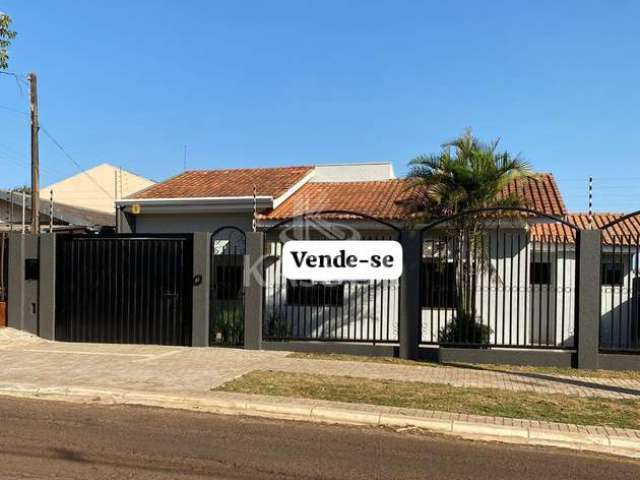 Casa à venda com suíte mais 3 quartos, espaço gourmet, 180 m  - no santa cruz