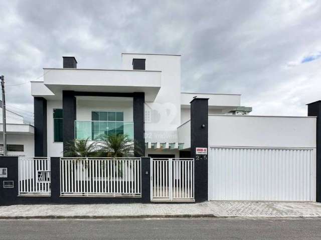 Casa Mobiliada | Vila Baependi | 4 quartos (2 suítes) | 181m²