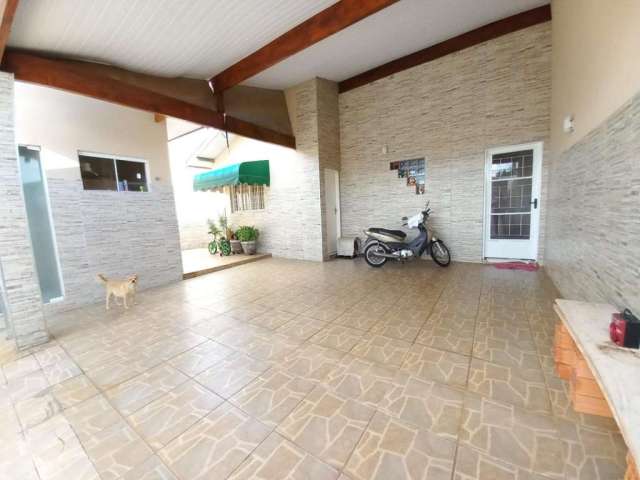 Casa para Venda em Araras, Jardim Tangará, 3 dormitórios, 2 banheiros, 2 vagas