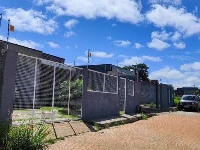 lote de 400 metros condomínio fechado na Rua Alameda dos ipês Ponte Alta