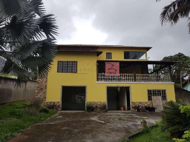 Casa para Venda em Maricá/RJ - 3 Dorm. 700 m2 Área Útil