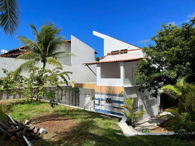 Casa no Itaigara com 7 quartos e 4 suítes, 656 m² à venda por R$ 1.800.000,00