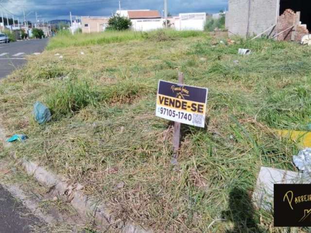 Terreno à venda no bairro Jardim Aurora - São João da Boa Vista/SP