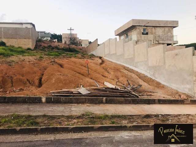 Terreno à venda no bairro Jardim Ipê - Poços de Caldas/MG