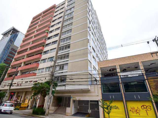 Apartamento no Centro com 3 quarto sendo 1 suíte, de 212,76 m² - Ed. Samoa