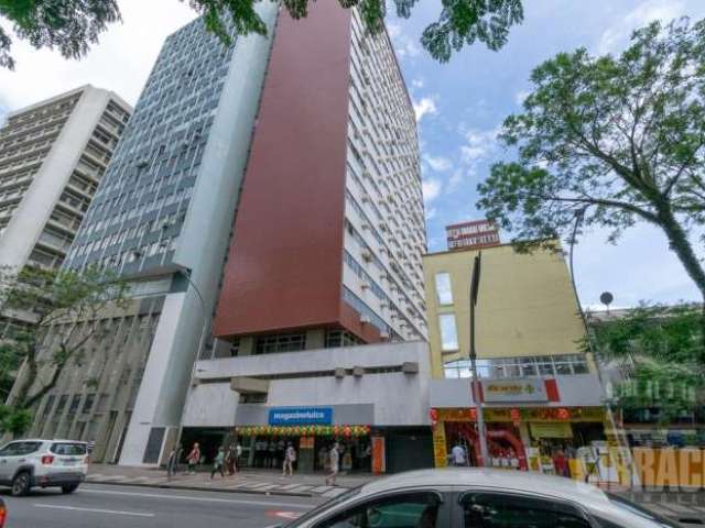 Conjunto Comercial no Centro, de 34,02m² - Ed. Arnaldo Thá