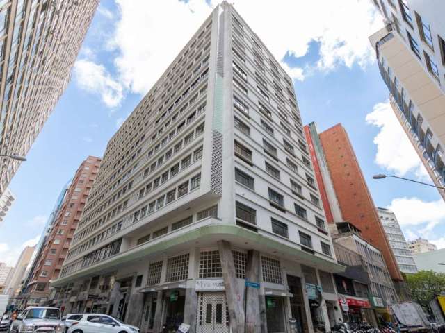 Apartamento com 3 quartos no Centro, próximo a Praça Osório