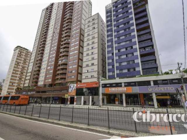 Apartamento no Centro com 1 quarto de 45m² - Edifício Astro