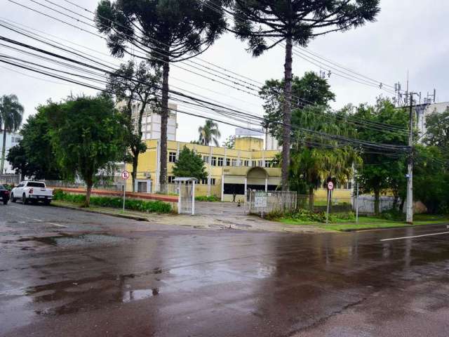 Prédio Comercial no Alto da XV de 797,50m²