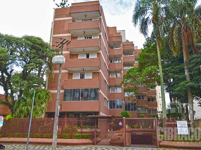 Apartamento com 4 quartos no Batel - Ed. Imperatriz Tereza Cristina