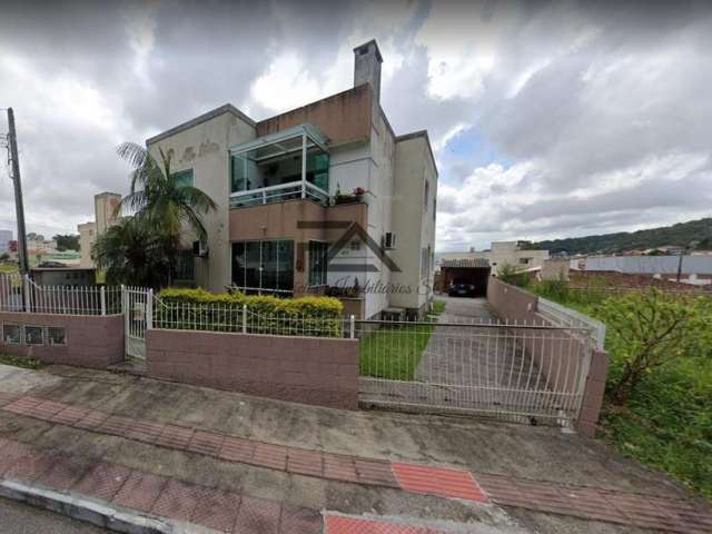 Apartamento a venda no bairro Forquilinhas em São José/SC