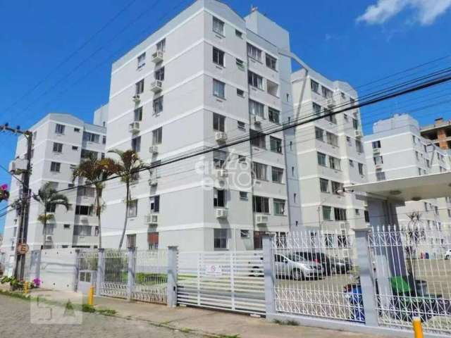 Apartamento a venda no bairro Ipiranga em São José/SC