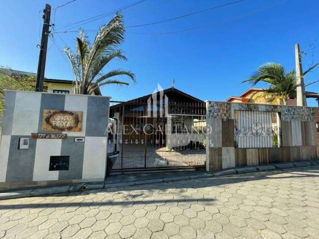 Casa para Venda em Florianópolis, São João do Rio Vermelho, 3 dormitórios, 1 suíte, 2 banheiros, 2 vagas