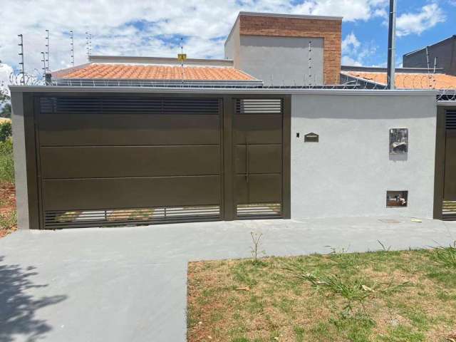 Casa para Venda em Campo Grande, Vila Santa Luzia, 2 dormitórios, 1 suíte, 2 banheiros, 2 vagas