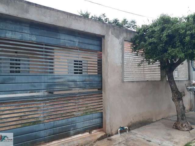 Casa com 2 quartos à venda na Rua Gralha, s/n, Recanto dos Pássaros, Cuiabá por R$ 235.000