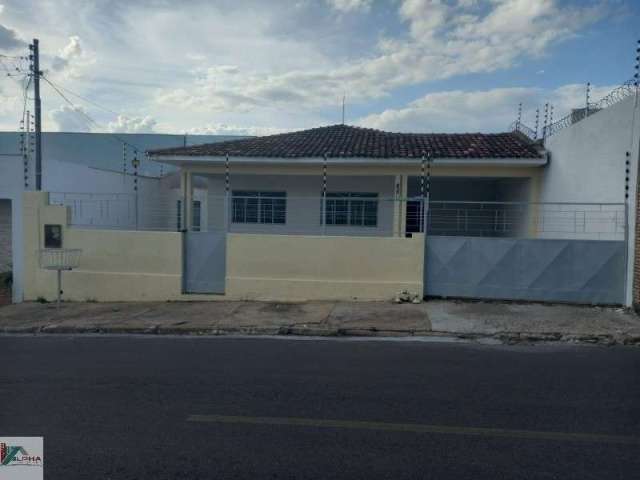 Casa com 4 quartos para alugar na Rua Cinqüenta e Dois, S/N, Boa Esperança, Cuiabá, 220 m2 por R$ 3.300