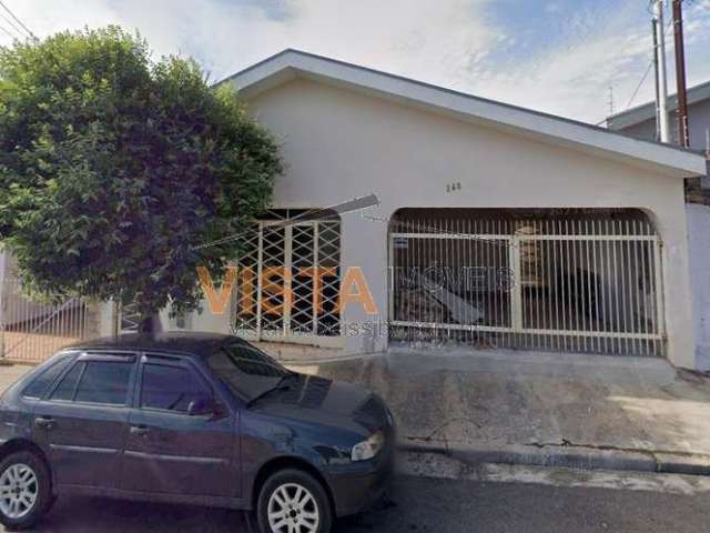 Casa reformada Jd. Recreio próximo a Malaquias - SJBV