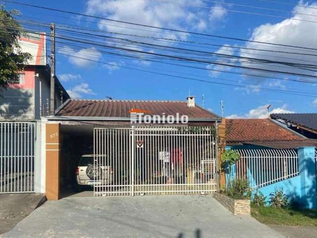 Casa com 2 quartos à venda na Rua Irati, Cruzeiro, São José dos Pinhais por R$ 375.000