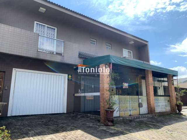 Casa com 7 quartos à venda na R. Cap. Tobias Pereira da Cruz, Centro, São José dos Pinhais, 650 m2 por R$ 3.000.000