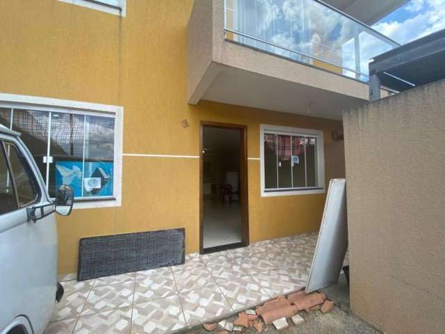 Casa com 2 quartos à venda na Rua Benedito Aparecido Gonçalves, Colônia Rio Grande, São José dos Pinhais por R$ 255.000