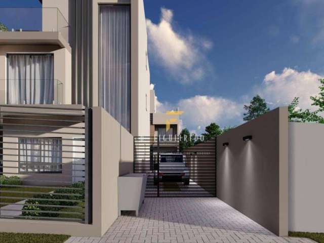 Sobrado com 3 dormitórios à venda, 132 m² por R$ 820.000,00 - Uberaba - Curitiba/PR