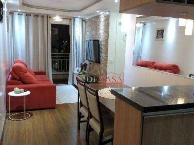 Apartamento em Parada XV de Novembro