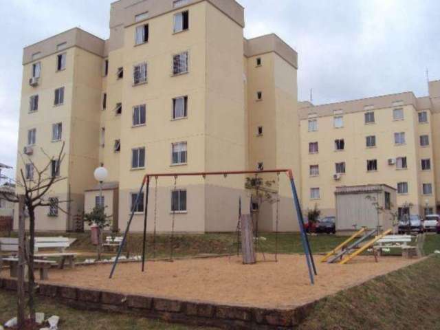 Apartamento muito bom, 2 dormitórios, sala, cozinha, área de serviço,  estacionamento para 1 carro. Condomínio com segurança, portaria 24 h, salão de festas, playground, quadra de esporte, ônibus em f