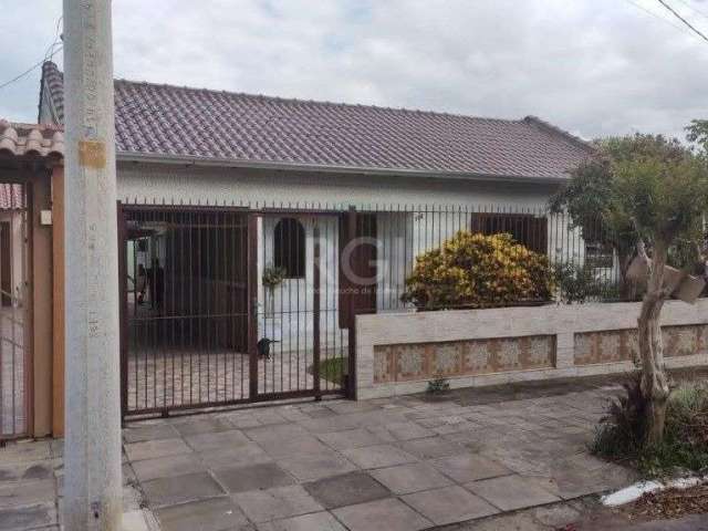 2 casas no Bairro Harmonia, terreno 12×25, casa da frente 3 dormitórios, cozinha , sala , 2 banheiros , área de serviço e churrasqueira.&lt;BR&gt;casa fundos , 2 dormitórios, sala , cozinha e banheiro