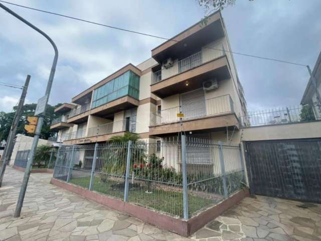 Excelente apartamento amplo,  composto de  um dormitório e pronto para morar com móveis sob medida,  amplo living, cozinha, área de serviço e banheiro social com box. Condomínio baixo  jardim e ótima 