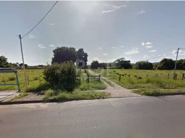 Excelente terreno no bairro Hípica, com um pouco mais de 5 hectares na rua principal. De frente para o loteamento Moradas do Sul, bairro planejado já consolidado e região em expansão. Fácil acesso as 