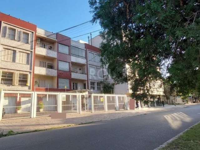 Excelente apartamento amplamente iluminado e arejado na Av. Jerônimo de Ornelas, 510 no bairro Santana. &lt;BR&gt;&lt;BR&gt;Com 3 dormitórios amplos, Closet (possível escritório ou 4 quartos) Living c