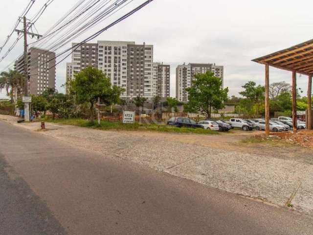 Terreno em excelente localização na avenida Assis Brasil, próximo ao&lt;BR&gt;Strip Center, com área aproximada de 3575 m², medindo 24,70 de frente,&lt;BR&gt;e 150 m de fundos.&lt;BR&gt;Agende uma vis