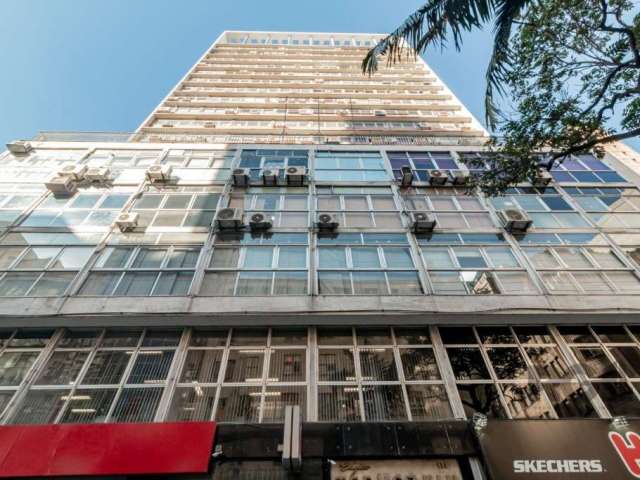 Vende andar inteiro na Otavio Rocha,  baixamos o preço de R$ 1.056.000,00 para R$ 690.000,00!&lt;BR&gt;11 salas todas com banheiro, vista para o Guaíba, desocupadas. Edifício possui elevadores, portar