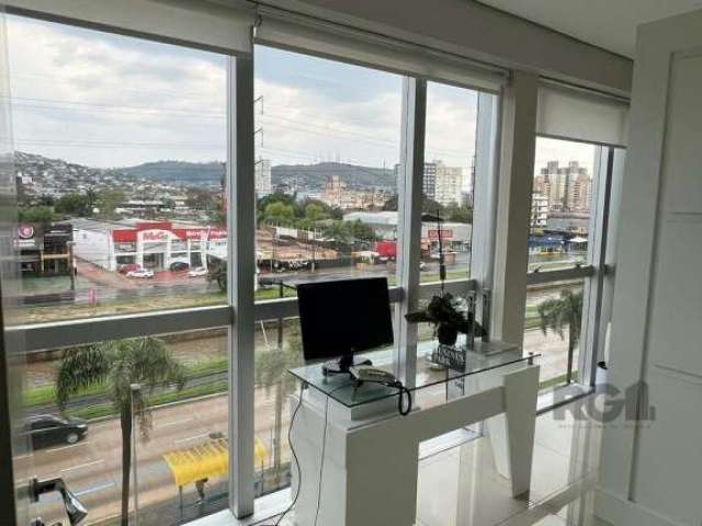 Salas na a Avenida Ipiranga, empreendimento ROSSI BUSINESS PARK; 4° Andar; &lt;BR&gt;3 Box escriturados; Sala nova , 3 salas unificadas com 118 metros no total.&lt;BR&gt;&lt;BR&gt;&lt;BR&gt;O Empreend