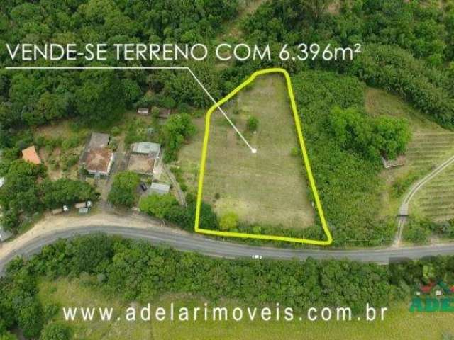 Terreno para Compra em Porto Alegre | Imóvel medindo 6.396m², com 67,14m de frente para o asfalto e localizado à 14km do centro de Porto Alegre | Local limpo para construção de imóvel ou sítio | Área 