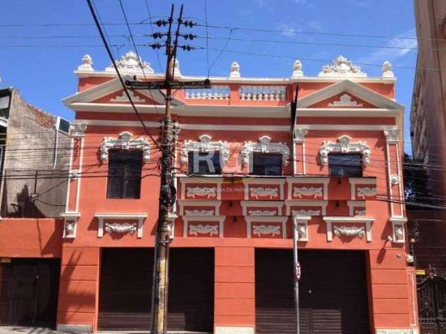 Prédio comercial na Avenida Cristóvão Colombo,  totalmente reformado.&lt;BR&gt;Terreno com 689,28m² sendo, 15,53 m de frente , 52,70m lateral esquerda , 48,59m lateral direita , e 11,84 de fundos.