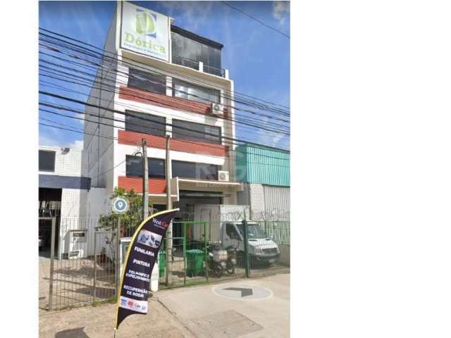 Excelente prédio comercial com 533,40m² com 3 pavimentos,  em terreno 8m X 33m, na Dona Margarida.