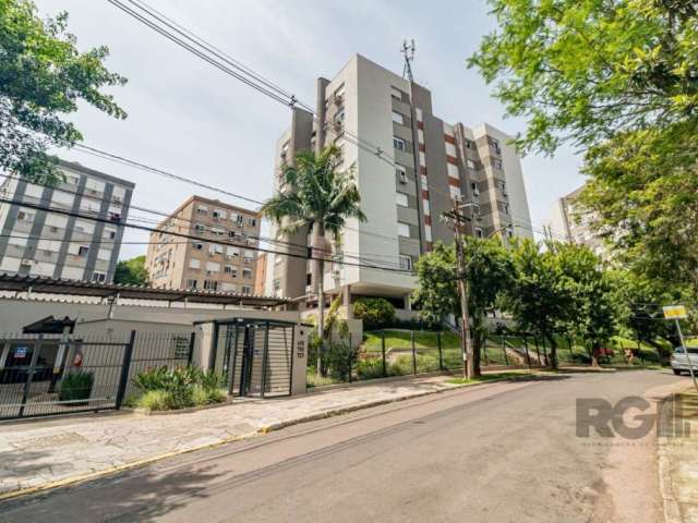 Apartamento no bairro Vila Ipiranga, com 68 m² de área útil. Imóvel com 02 dormitórios,  sala de estar/jantar, sacada fechada, cozinha, 02 banheiros, área de serviço e pisos em laminado. Imóvel com po