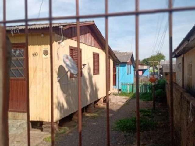 Excelente casas no Bairro Mathias Velho em &lt;BR&gt; Canoas, fica localizado perto da Av. Rio Grande do Sul, na rua em frente à Escola Thiago Würth, no bairro Vários Comércios, mercados Farmácias e U