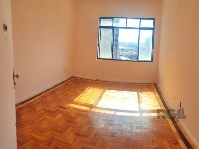 Localizado em uma região privilegiada, este belo apartamento de 1 dormitório oferece 52m² de espaço privativo, perfeito para quem busca conforto e praticidade. Com um layout bem distribuído, o imóvel 